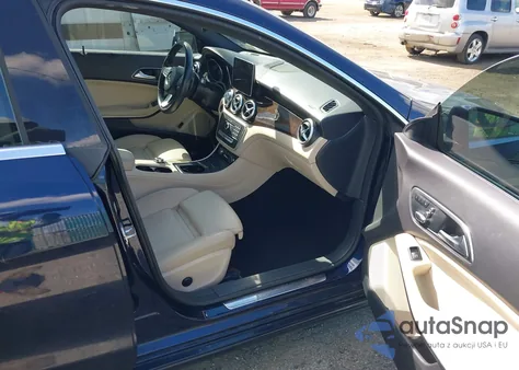 2018 Mercedes-Benz Cla 250 из США, поврежденный, VIN WDDSJ4EB6JN555570